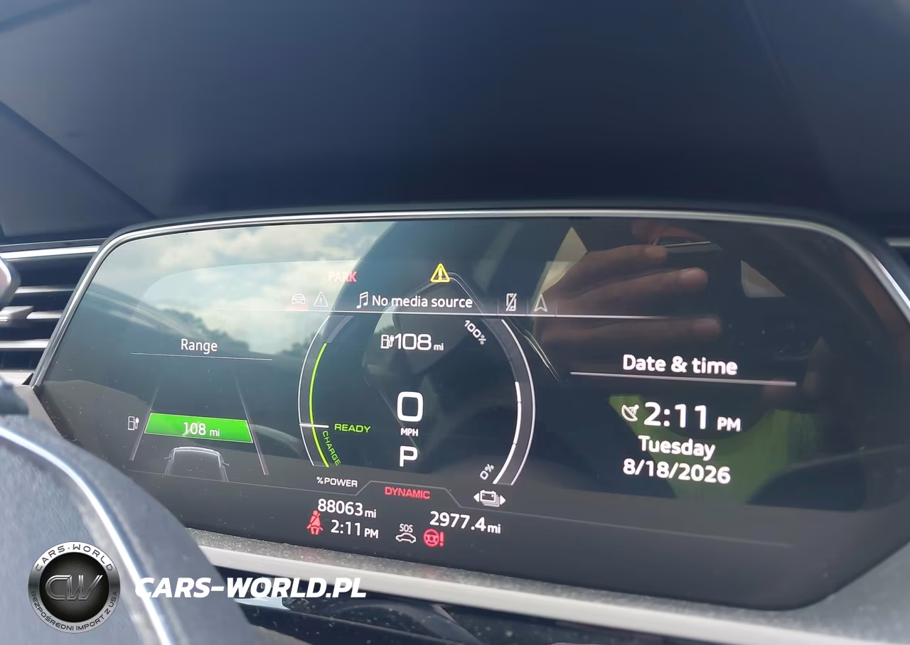 2021 Audi E-Tron Sportback Premium Plus Quattro VIN:WA12AAGE6MB013580 - 17