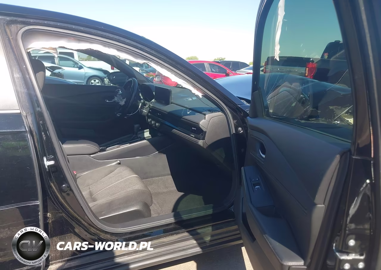 2025 Honda Accord Hybrid Sport VIN:1HGCY2F50SA016444 - 5