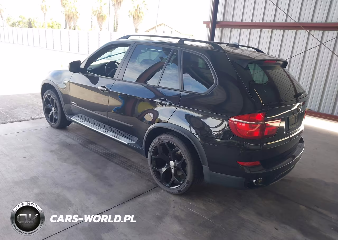 2012 BMW X5 xDrive35D VIN:5UXZW0C50CL668640 - 3