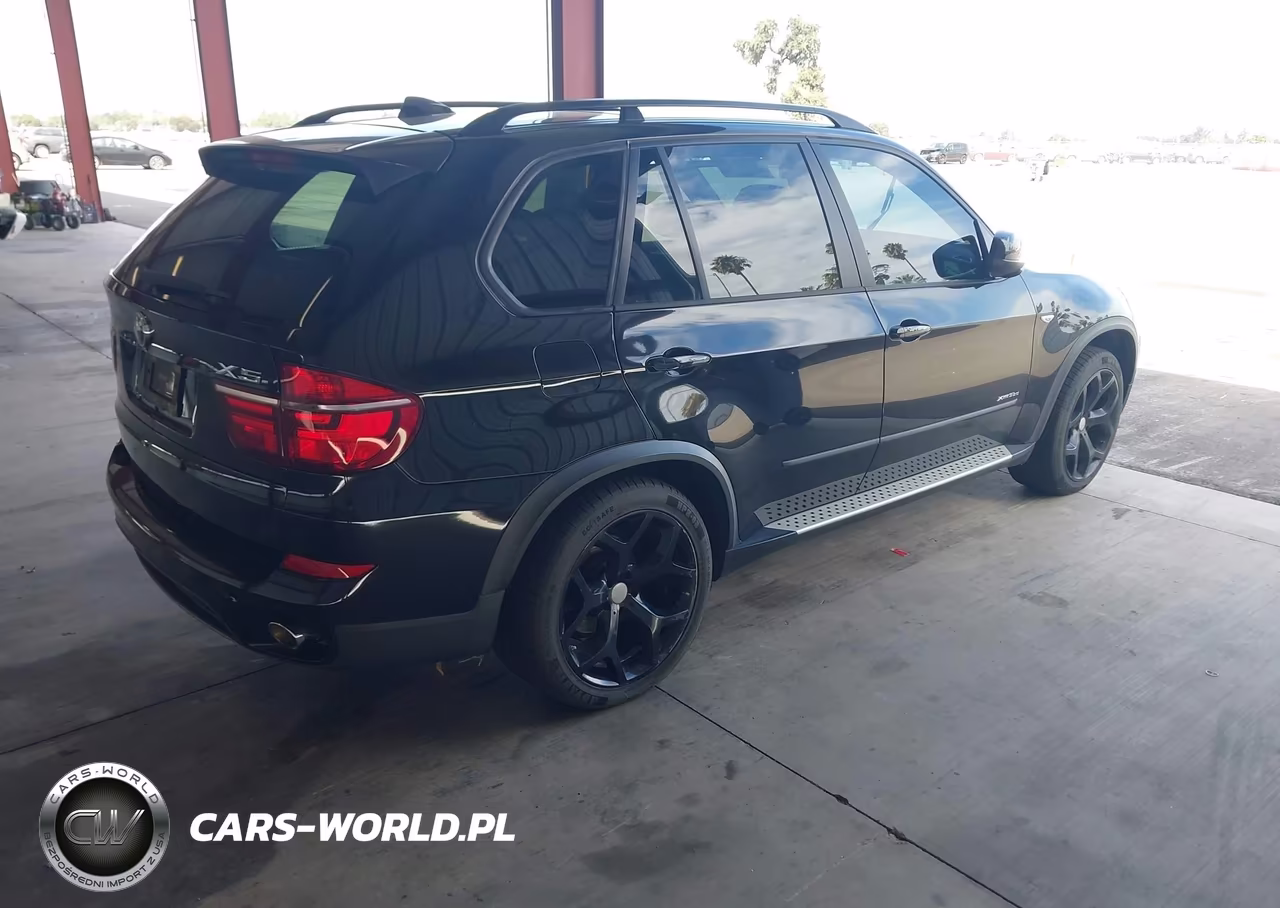 2012 BMW X5 xDrive35D VIN:5UXZW0C50CL668640 - 4