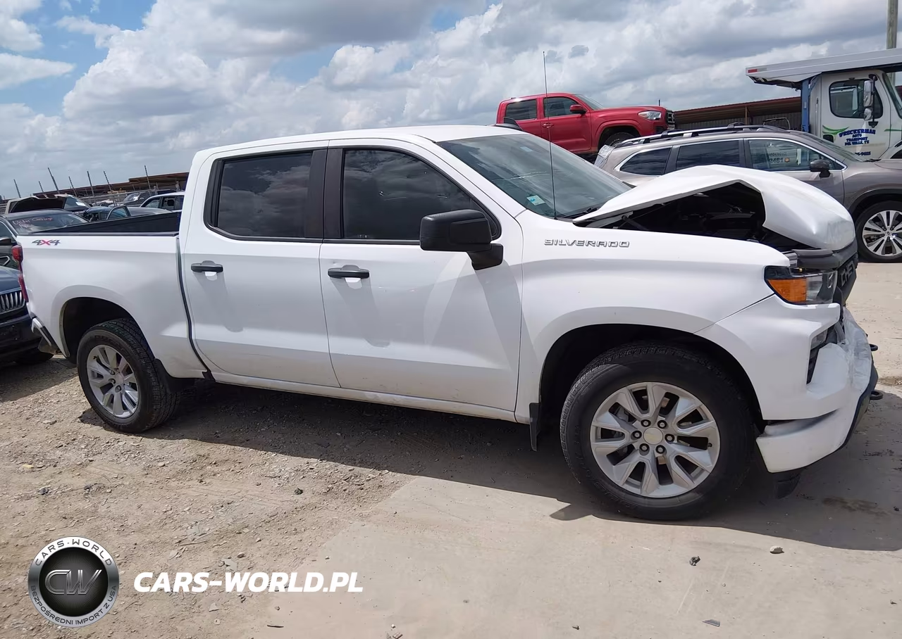 2023 Chevrolet Silverado 1500 4Wd Short Bed Custom VIN:3GCPDBEK8PG342908 - 13