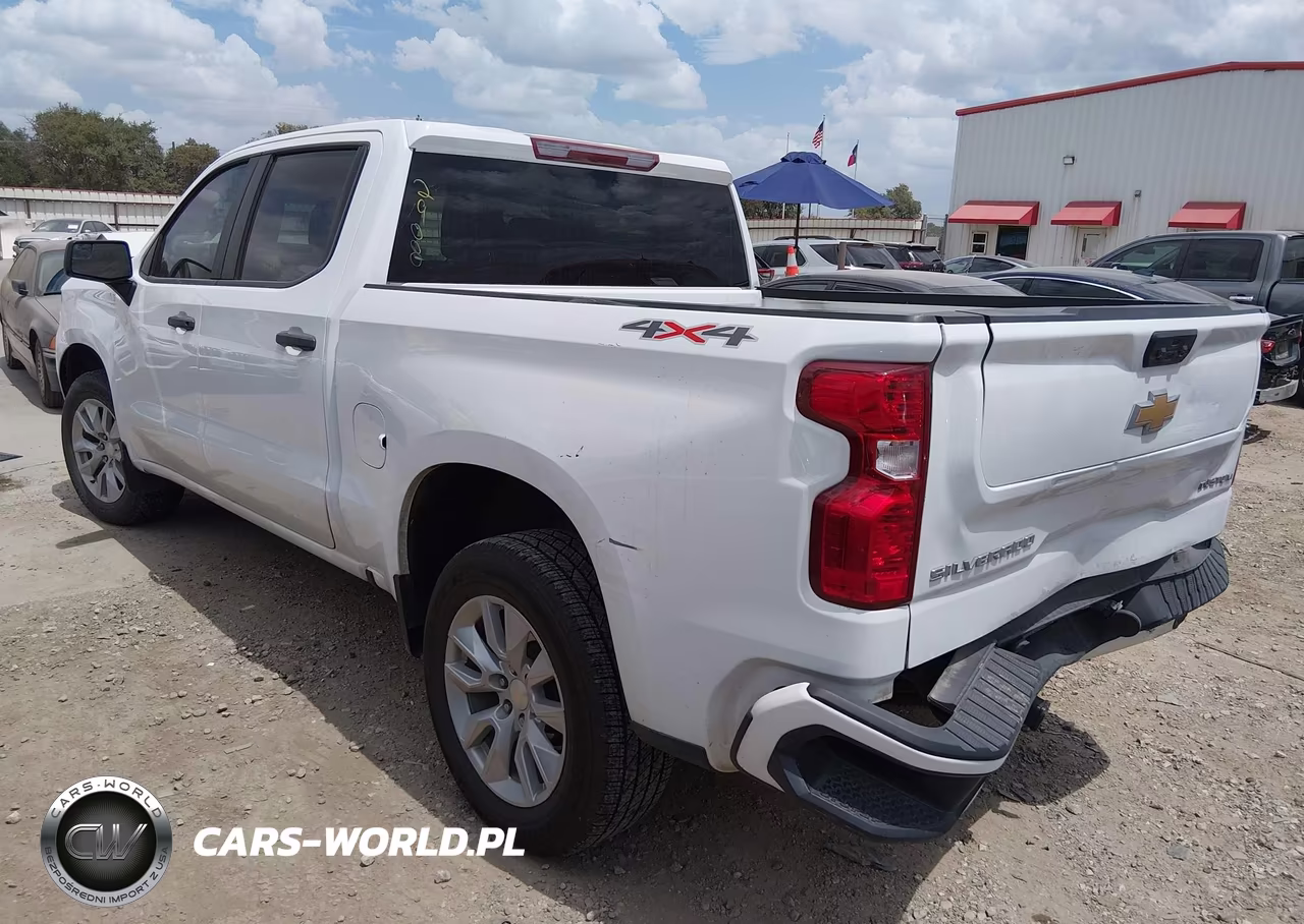 2023 Chevrolet Silverado 1500 4Wd Short Bed Custom VIN:3GCPDBEK8PG342908 - 3