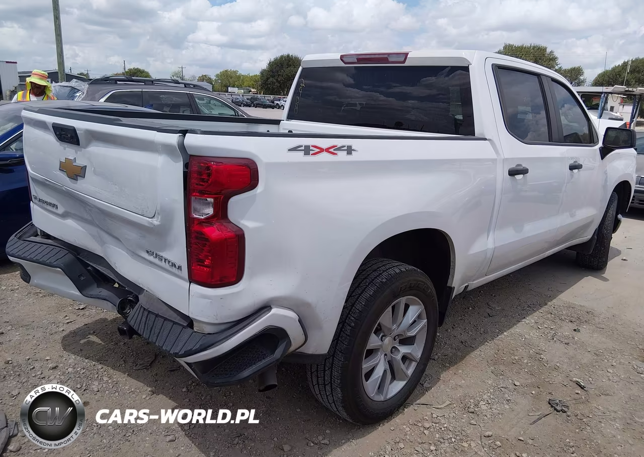 2023 Chevrolet Silverado 1500 4Wd Short Bed Custom VIN:3GCPDBEK8PG342908 - 4