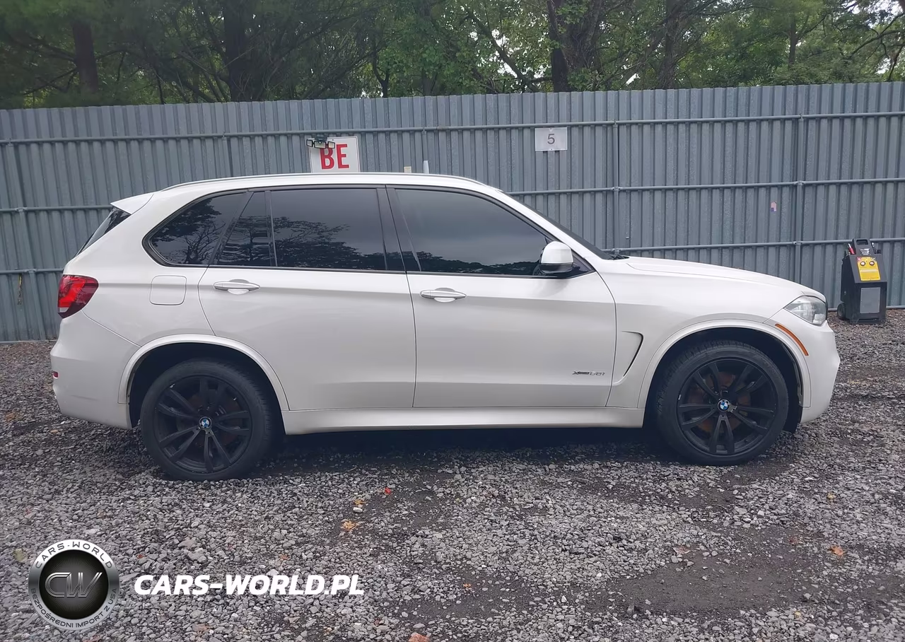 2014 BMW X5 xDrive50I VIN:5UXKR6C58E0C03607 - 13