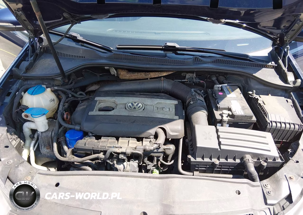 2011 Volkswagen Gti 4-Door VIN:WVWGD7AJ8BW094910 - 10