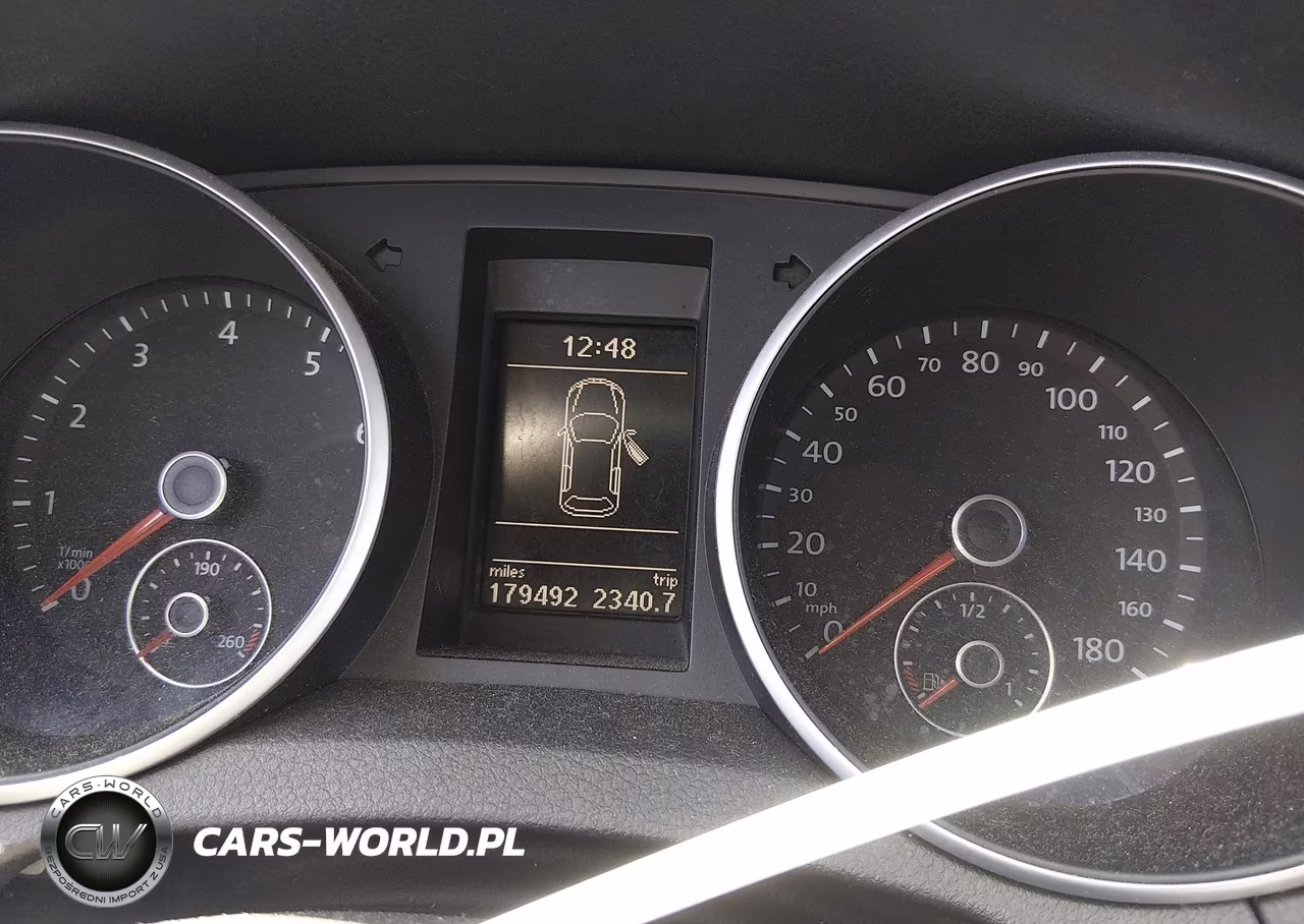 2011 Volkswagen Gti 4-Door VIN:WVWGD7AJ8BW094910 - 7