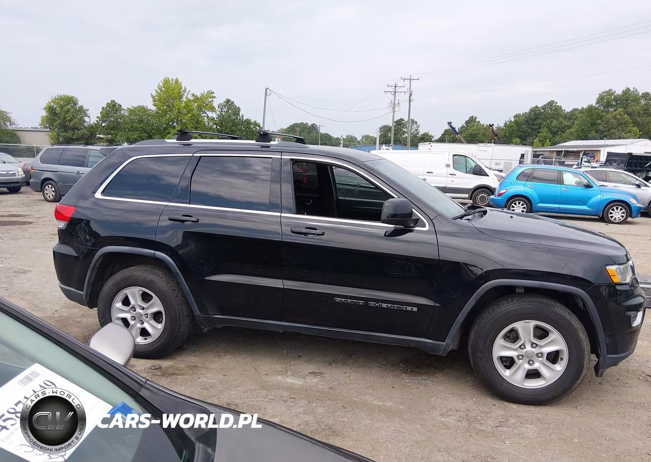2017 Jeep Grand Cherokee Laredo VIN:1C4RJEAG7HC722170 - 13