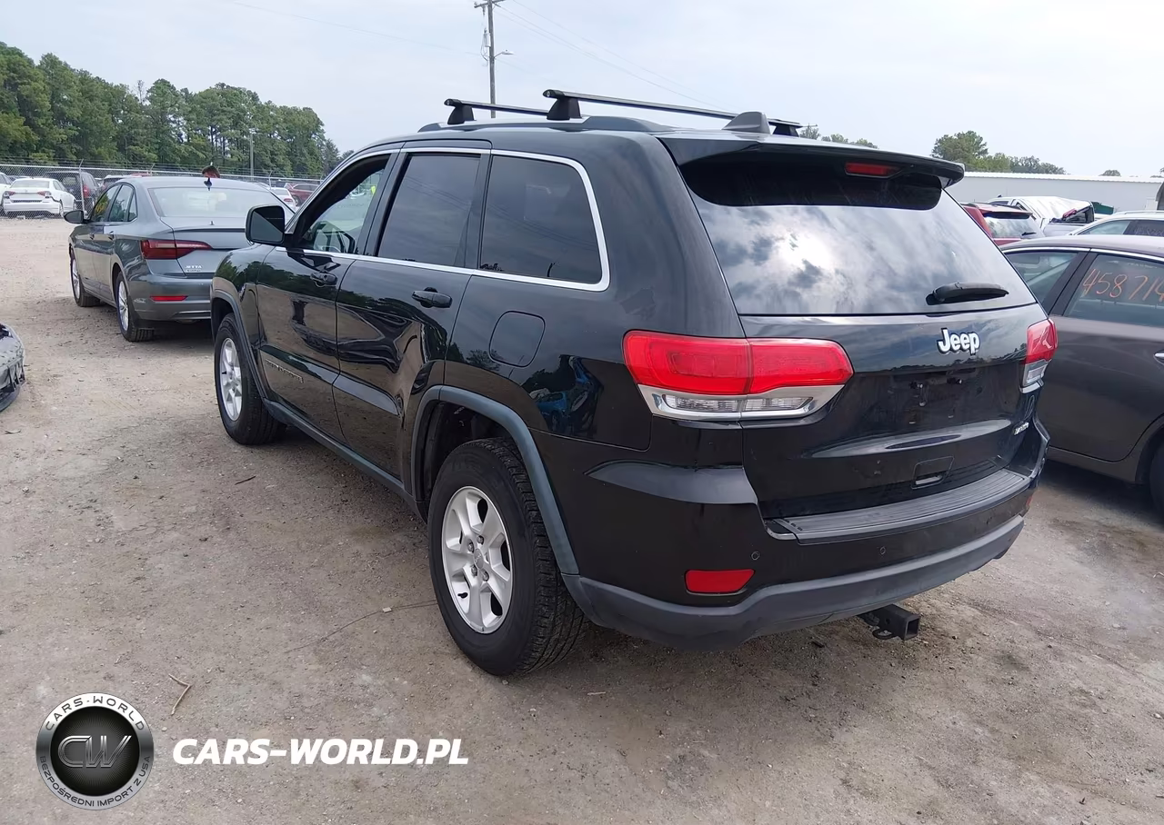 2017 Jeep Grand Cherokee Laredo VIN:1C4RJEAG7HC722170 - 3