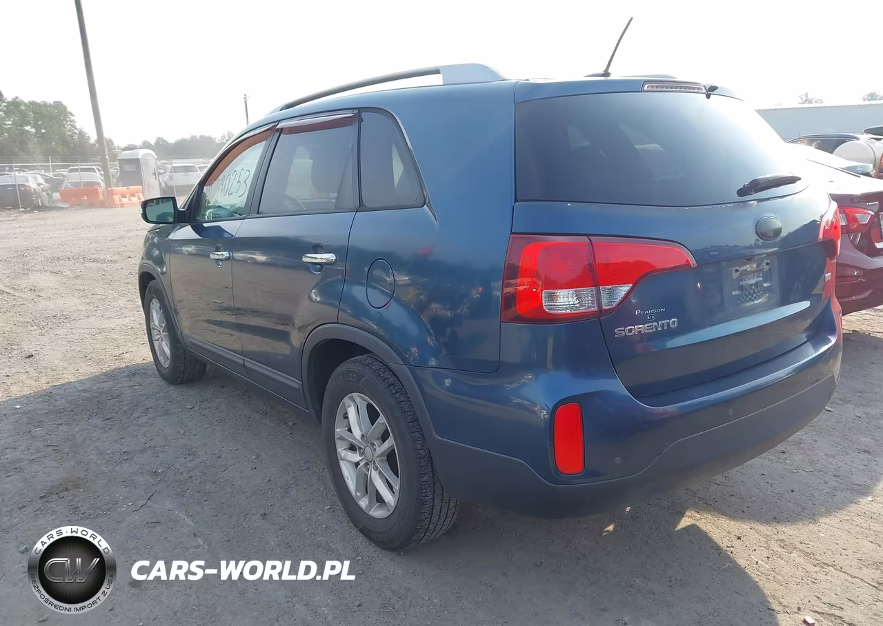 2014 Kia Sorento Lx VIN:5XYKT4A69EG525540 - 3