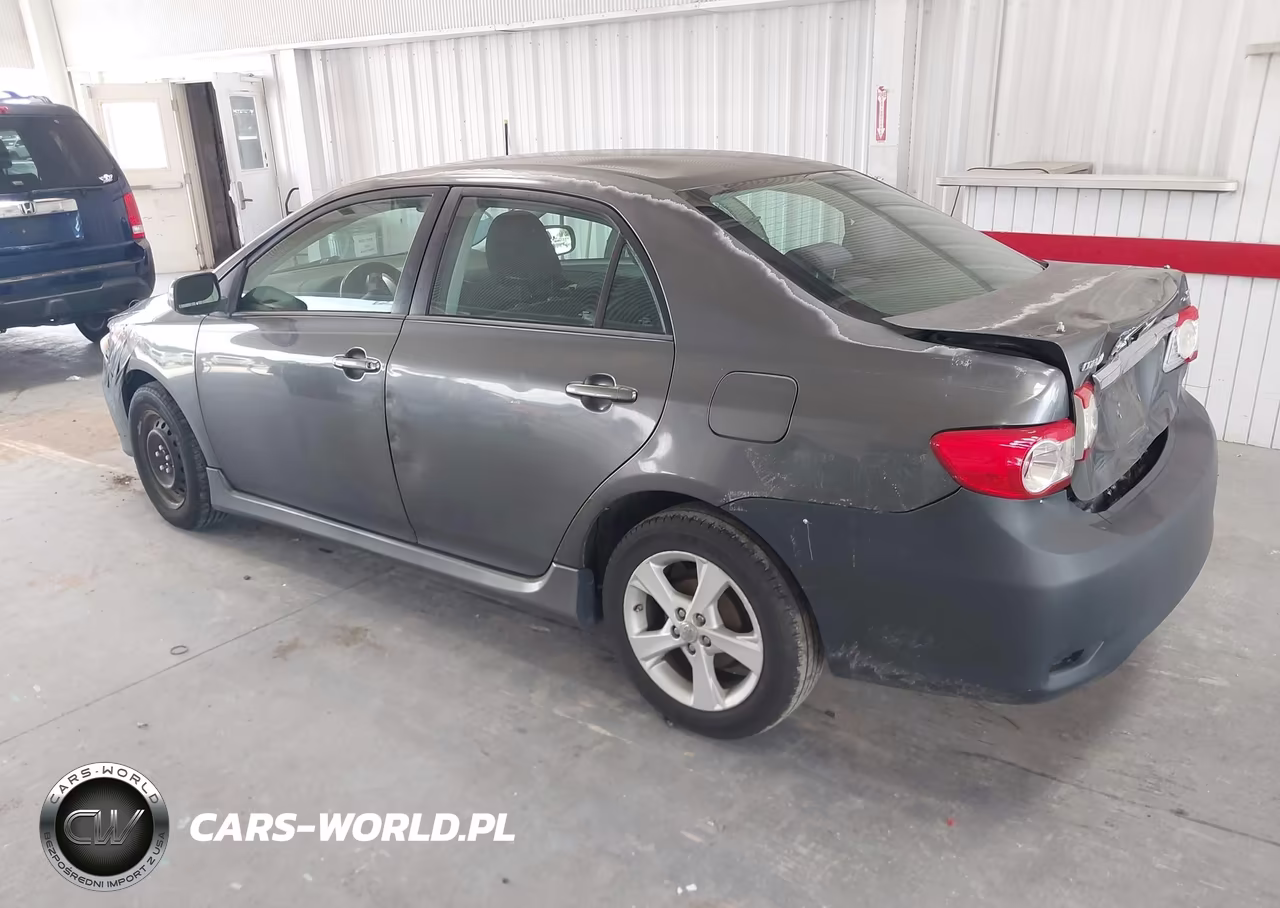 2012 Toyota Corolla S VIN:2T1BU4EE0CC860080 - 3