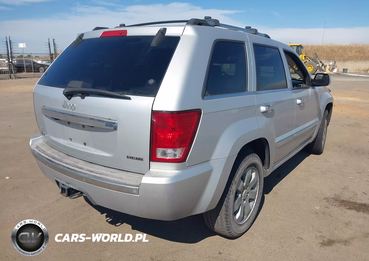2008 Jeep Grand Cherokee Overland VIN:1J8HR68298C185752 - 4