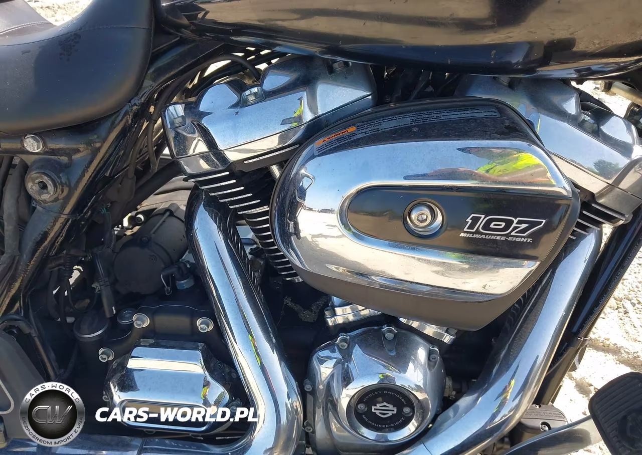 2019 Harley-Davidson Flhr VIN:1HD1FBC1XKB681387 - 8