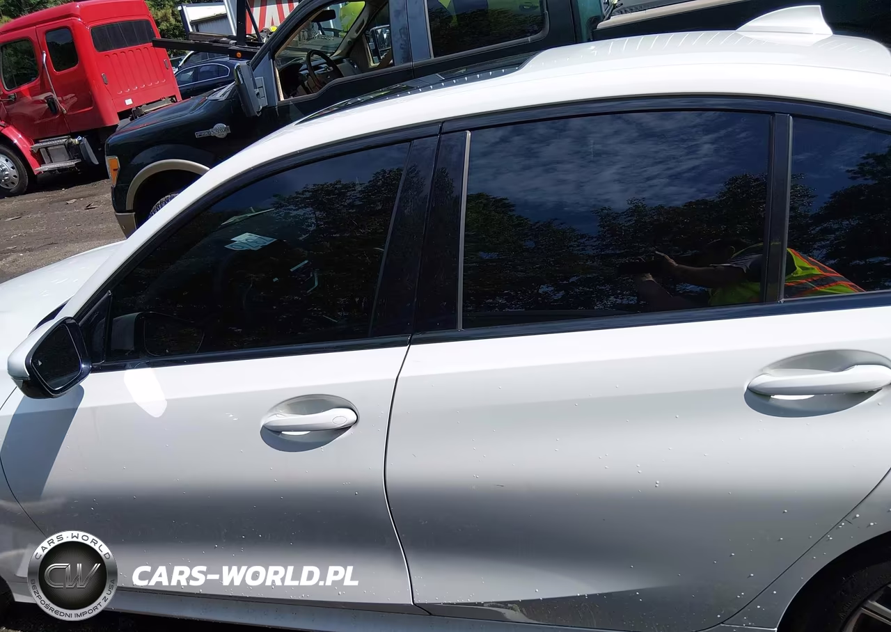 2021 BMW 330I VIN:3MW5R1J06M8B99113 - 14