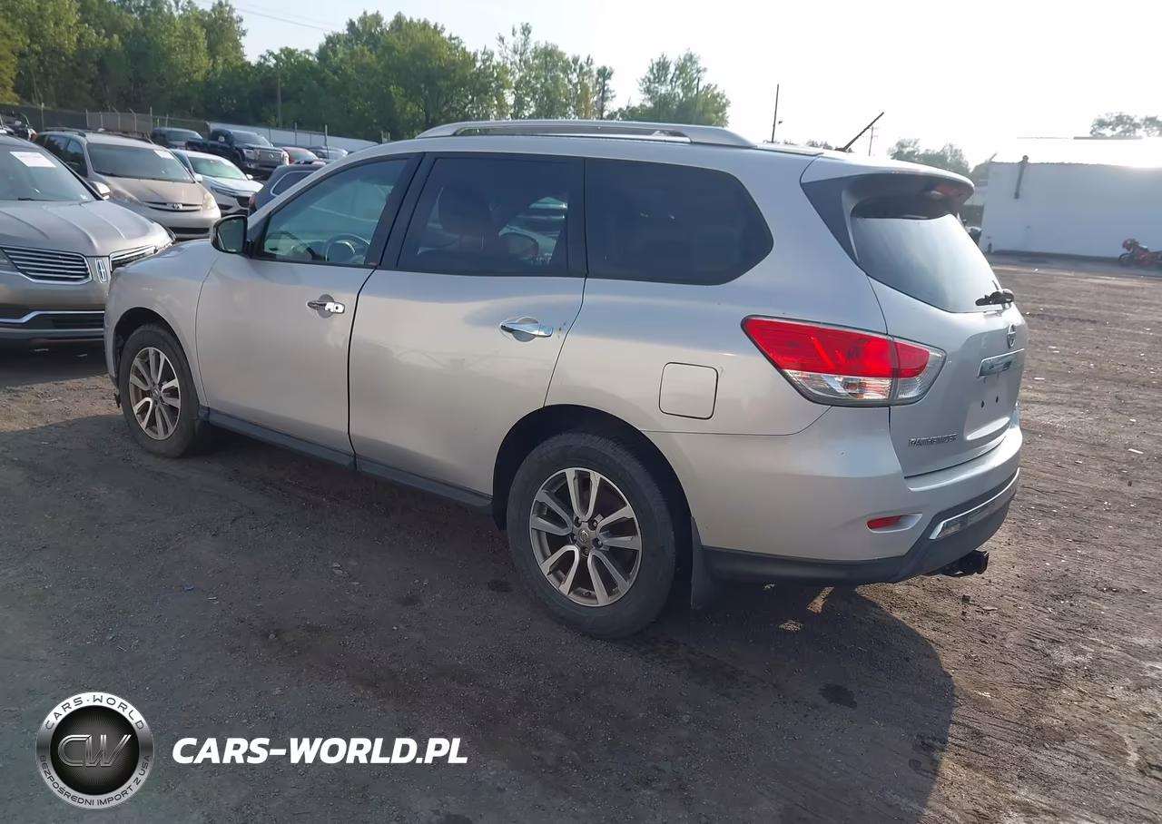 2015 Nissan Pathfinder S VIN:5N1AR2MM9FC646045 - 3