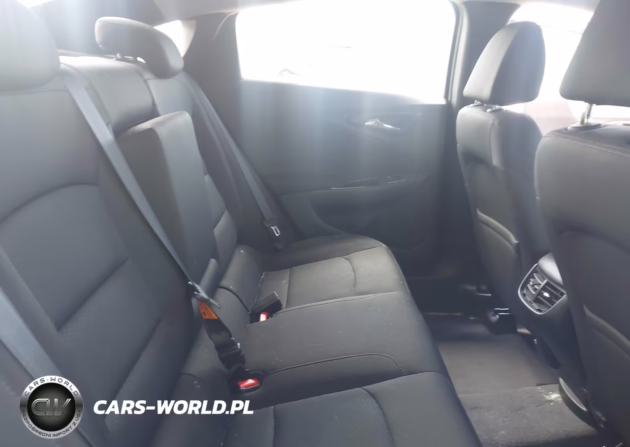2019 Chevrolet Malibu Lt VIN:1G1ZD5ST9KF180586 - 8