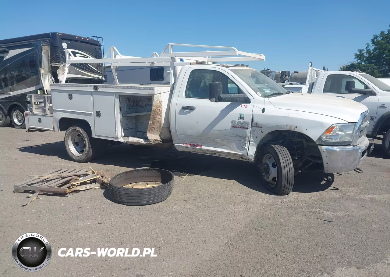 2017 Ram 4500 Chassis Tradesman-Slt