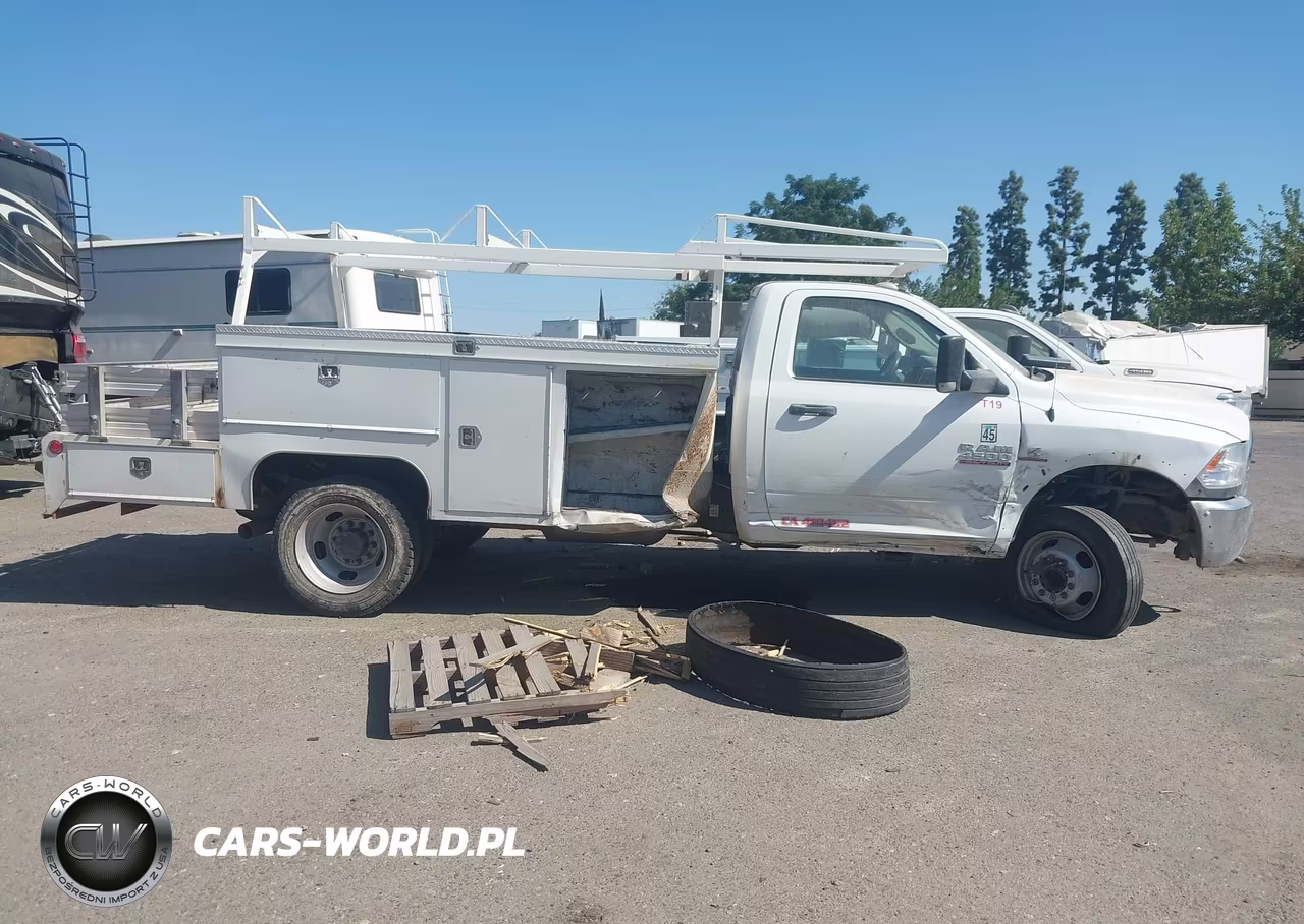 2017 Ram 4500 Chassis Tradesman-Slt VIN:3C7WRKBL9HG727912 - 13