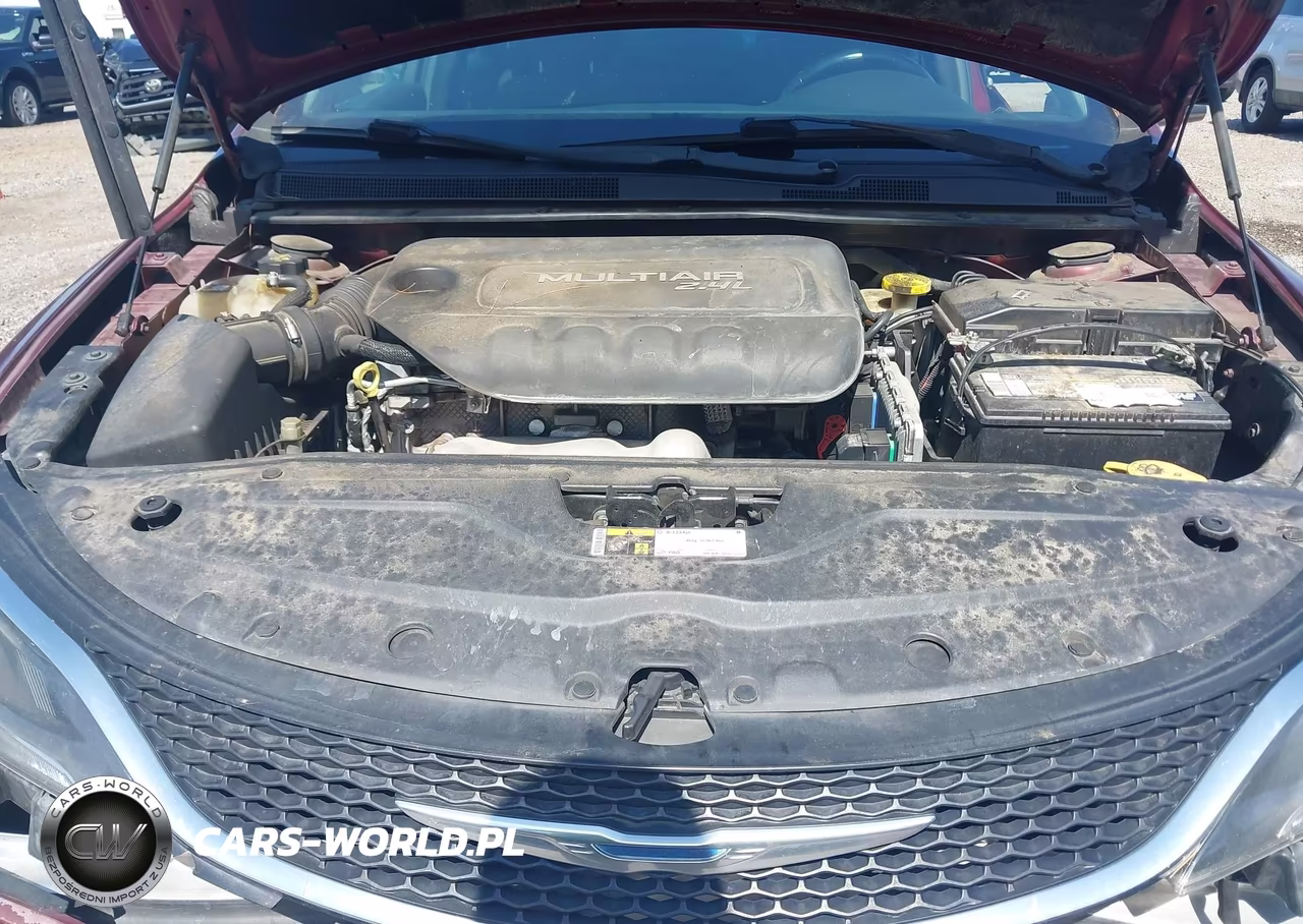 2016 Chrysler 200 Limited VIN:1C3CCCAB3GN125033 - 10