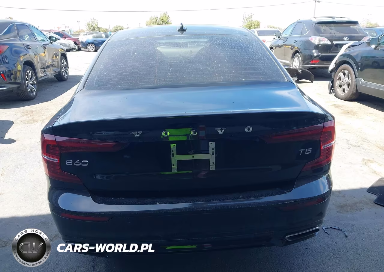 2021 Volvo S60 T5 Momentum VIN:7JR102FZ0MG123267 - 16