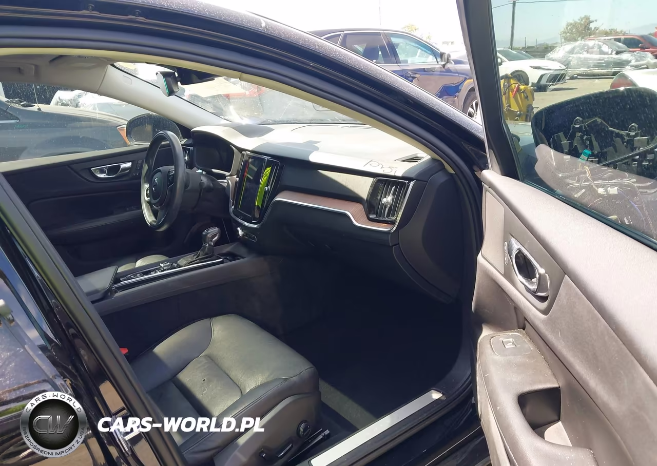 2021 Volvo S60 T5 Momentum VIN:7JR102FZ0MG123267 - 5