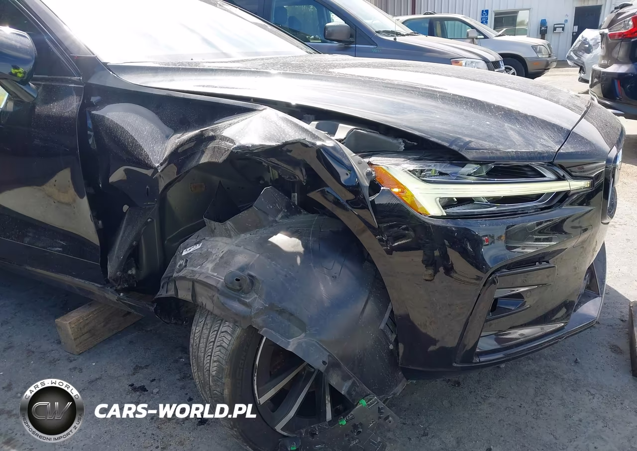 2021 Volvo S60 T5 Momentum VIN:7JR102FZ0MG123267 - 6