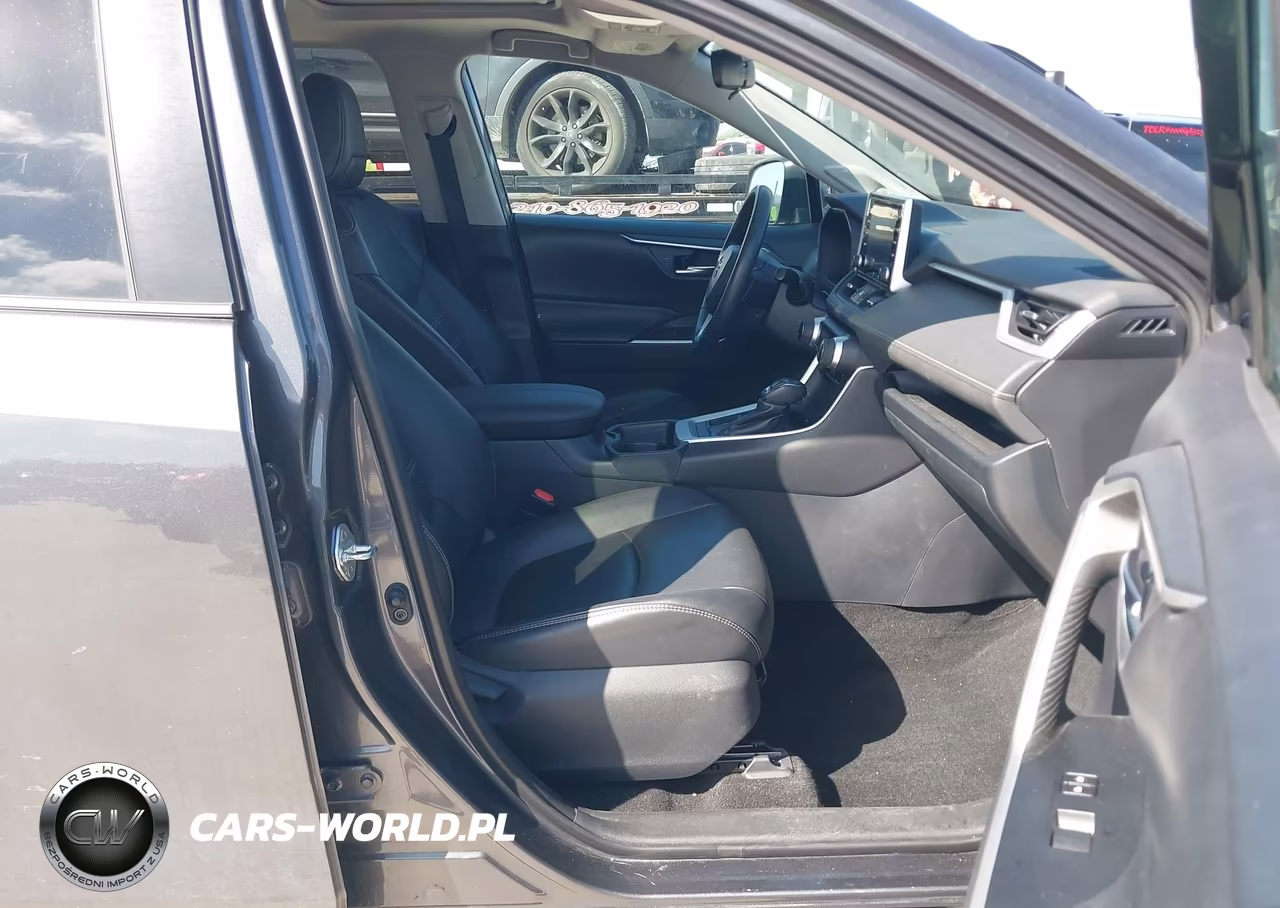2019 Toyota Rav4 Xle Premium VIN:2T3C1RFV2KW038362 - 5