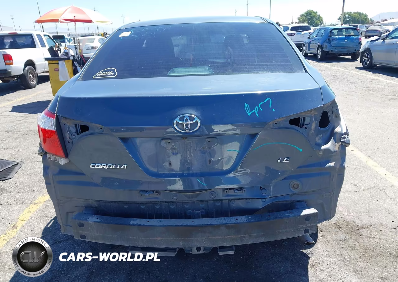 2016 Toyota Corolla Le Plus VIN:2T1BURHE3GC545837 - 17