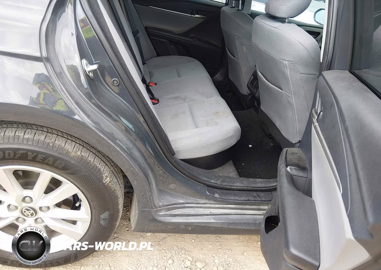 2025 Toyota Camry Le VIN:4T1DAACK8SU139480 - 8