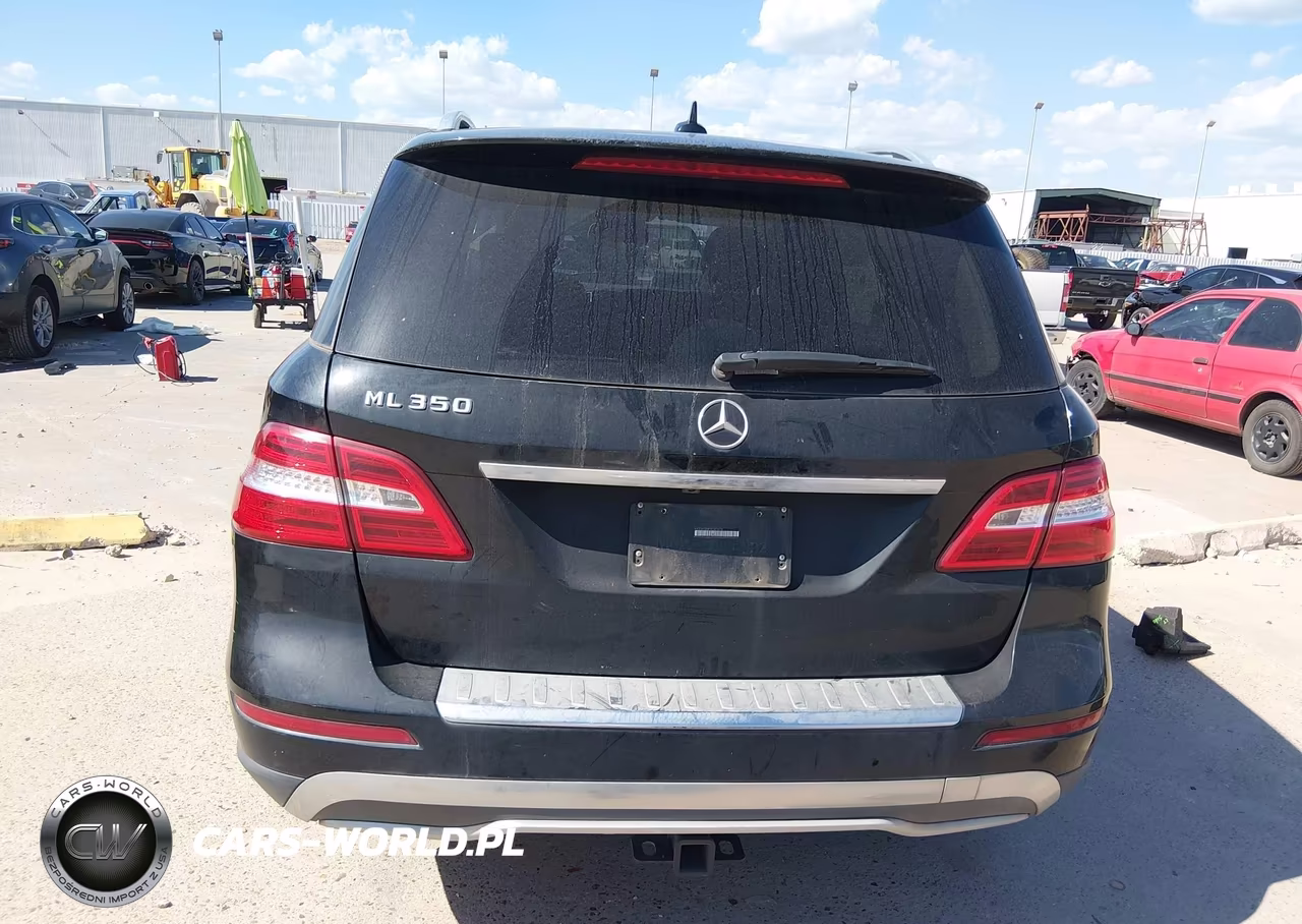 2015 Mercedes-Benz Ml 350 VIN:4JGDA5JB8FA581676 - 17
