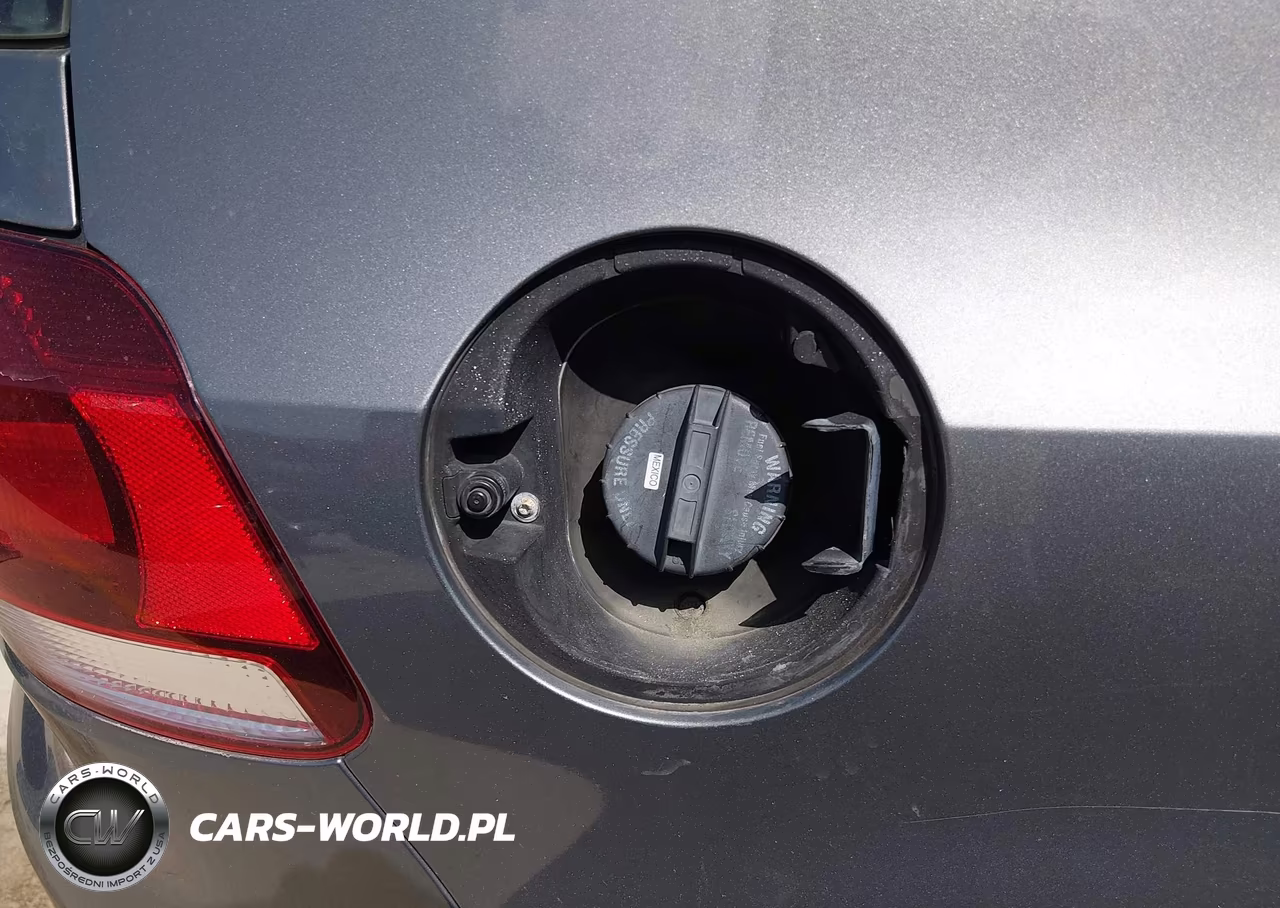 2013 Volkswagen Gti 2-Door VIN:WVWFV7AJXDW025387 - 13