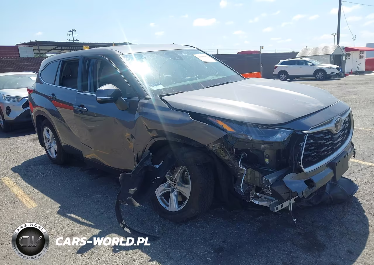 2022 Toyota Highlander L