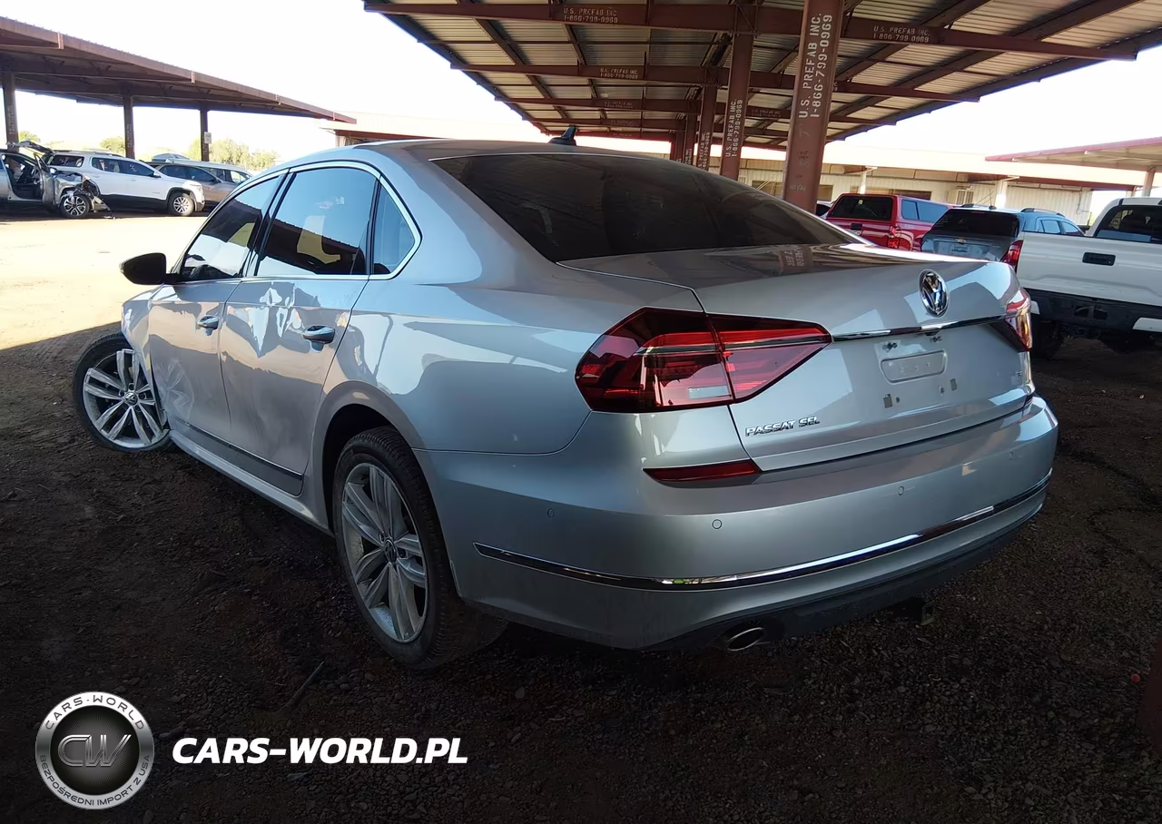 2018 Volkswagen Passat 2.0T Sel Premium VIN:1VWCA7A31JC043559 - 3