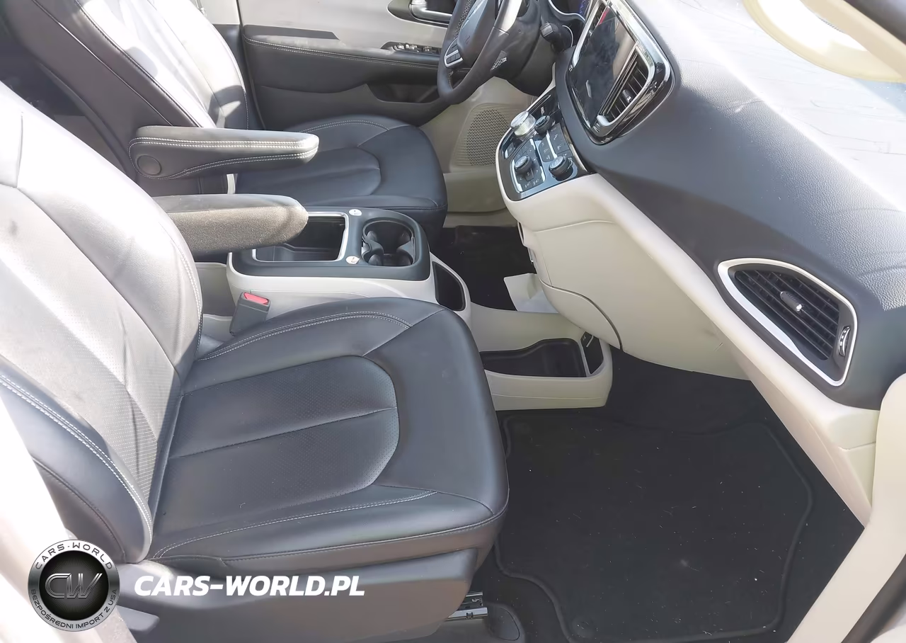 2024 Chrysler Pacifica Touring L VIN:2C4RC1BGXRR129221 - 5