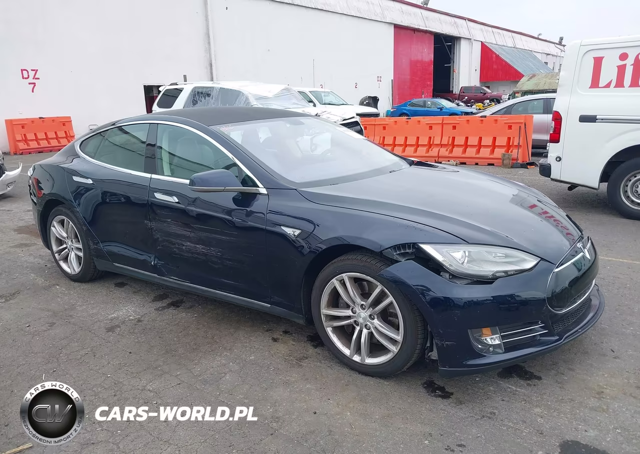 2012 Tesla Model S Signature