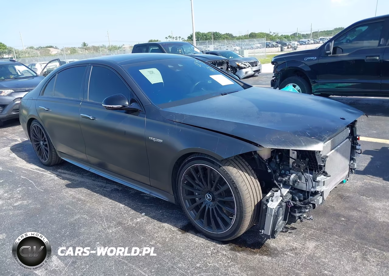 2025 Mercedes-Benz Amg S 63 E 4Matic – zdjęcie 1 z 16