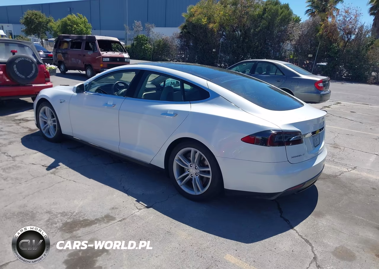 2012 Tesla Model S Performance-Signature Performance VIN:5YJSA1DP2CFP02751 - 3