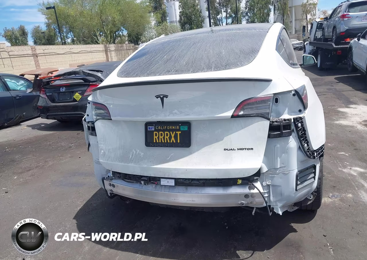 2022 Tesla Model Y Long Range Dual Motor All-Wheel Drive VIN:7SAYGDEE9NF445763 - 16