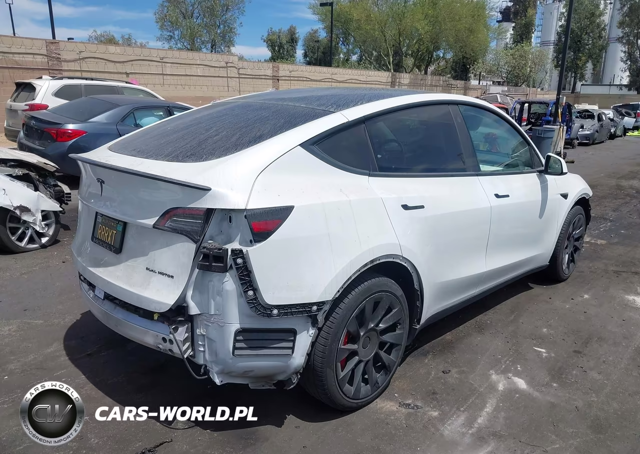 2022 Tesla Model Y Long Range Dual Motor All-Wheel Drive VIN:7SAYGDEE9NF445763 - 4