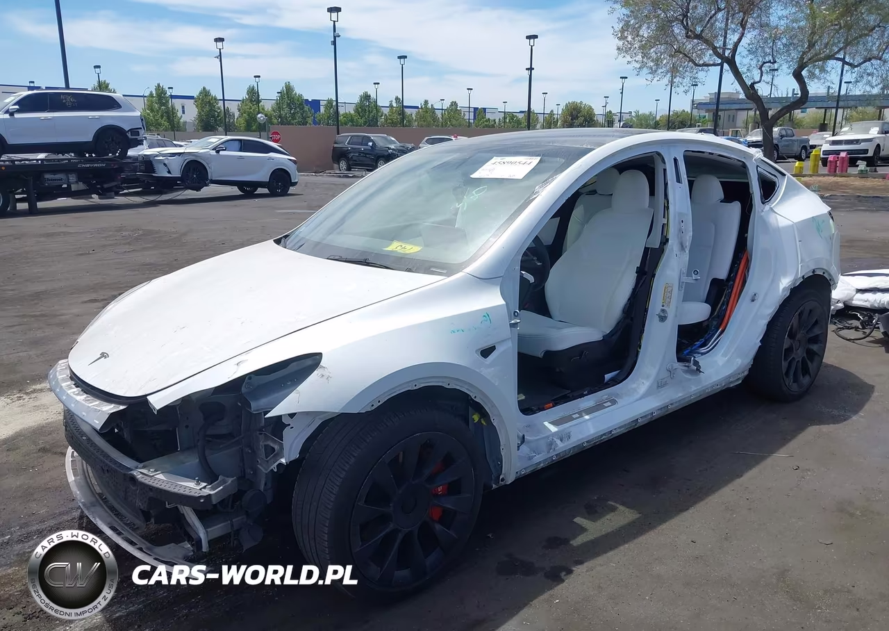 2022 Tesla Model Y Long Range Dual Motor All-Wheel Drive VIN:7SAYGDEE9NF445763 - 6