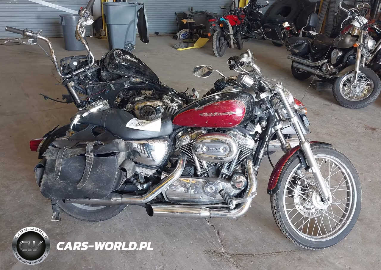 2005 Harley-Davidson Xl1200 C VIN:1HD1CGP175K447180 - 12
