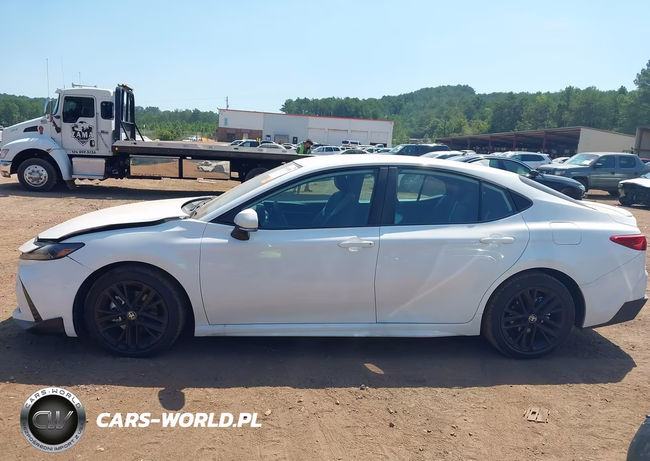 2026 Toyota Camry Se VIN:4T1DAACK2TU280496 - 14