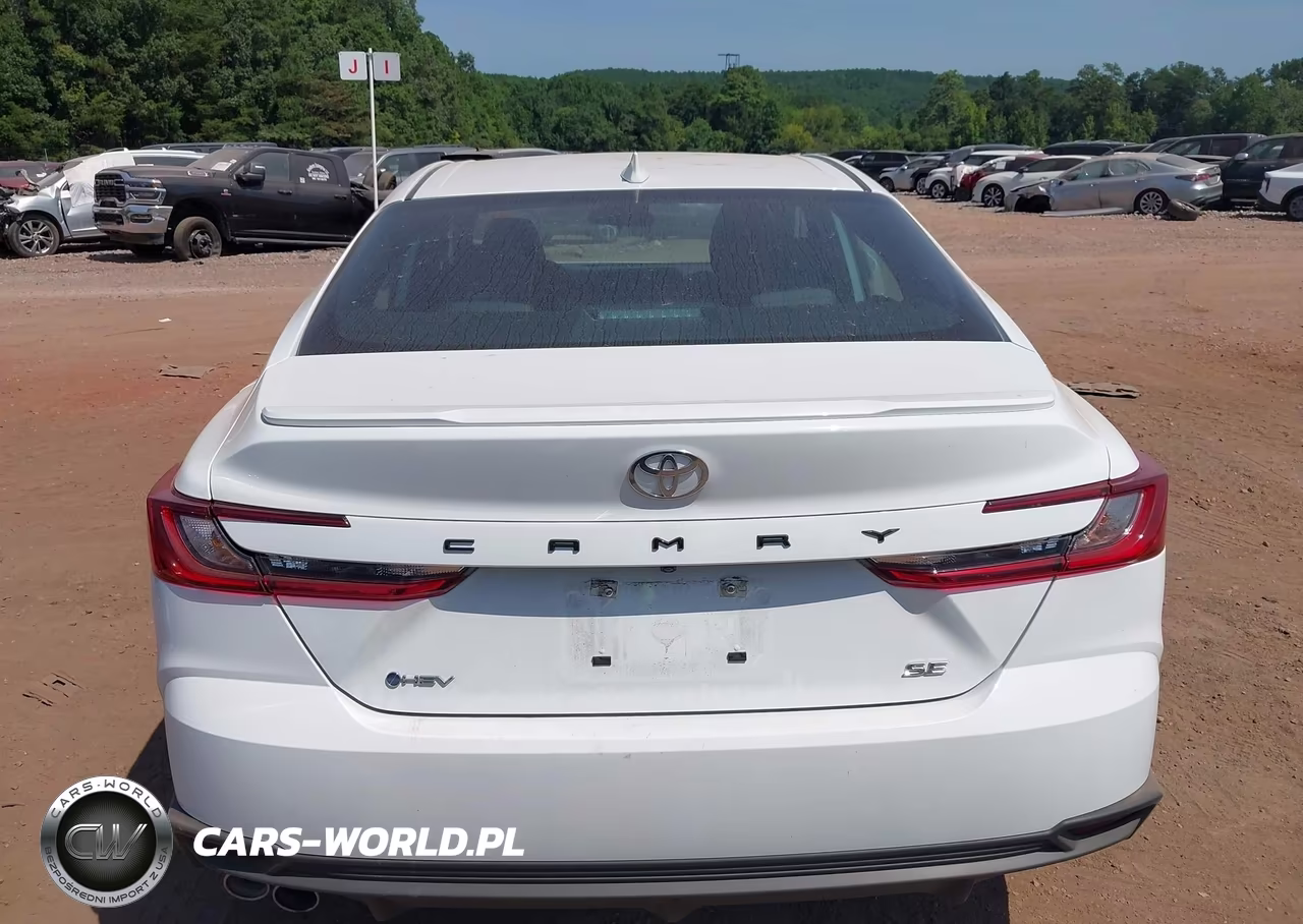 2026 Toyota Camry Se VIN:4T1DAACK2TU280496 - 16