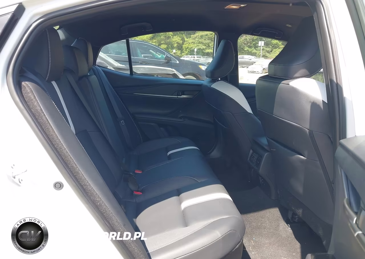 2026 Toyota Camry Se VIN:4T1DAACK2TU280496 - 8