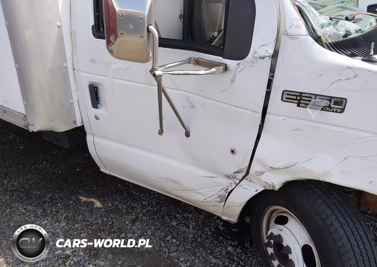 2000 Ford E-350 Cutaway Standard VIN:1FDWE35F7YHA73790 - 19