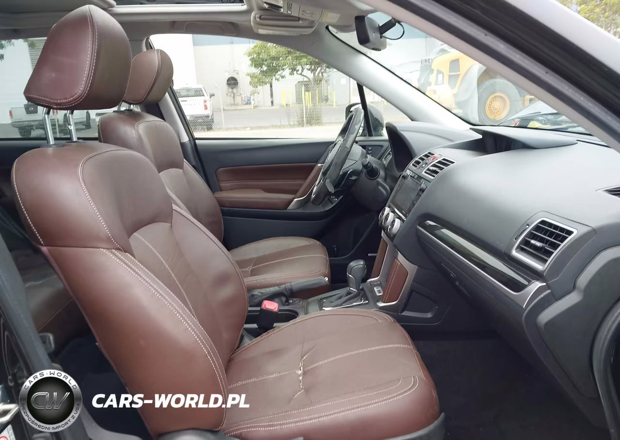 2018 Subaru Forester 2.0Xt Touring VIN:JF2SJGWCXJH406503 - 5