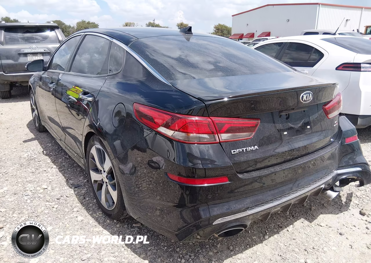 2020 Kia Optima S VIN:5XXGT4L33LG403900 - 3