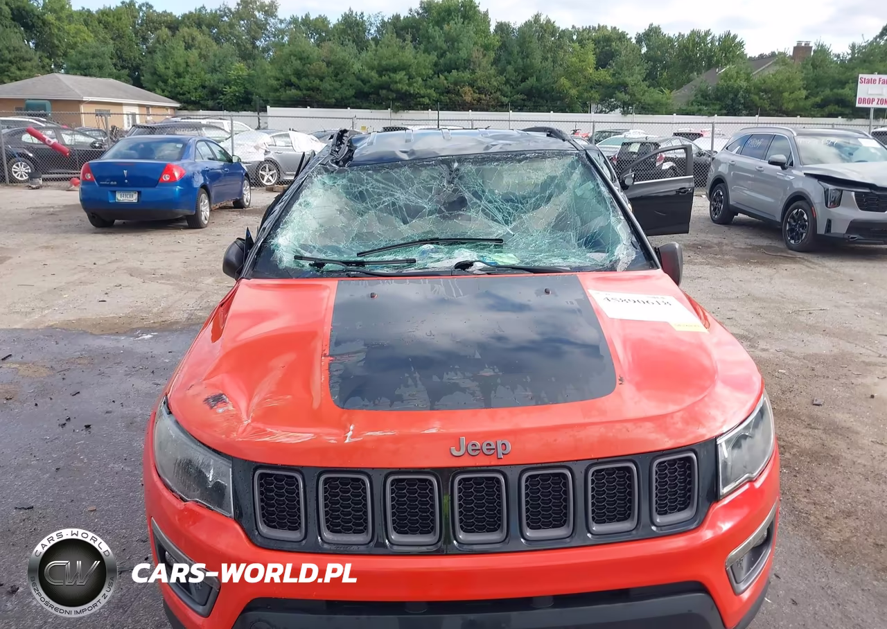 2017 Jeep New Compass Trailhawk 4X4 VIN:3C4NJDDB3HT667407 - 6