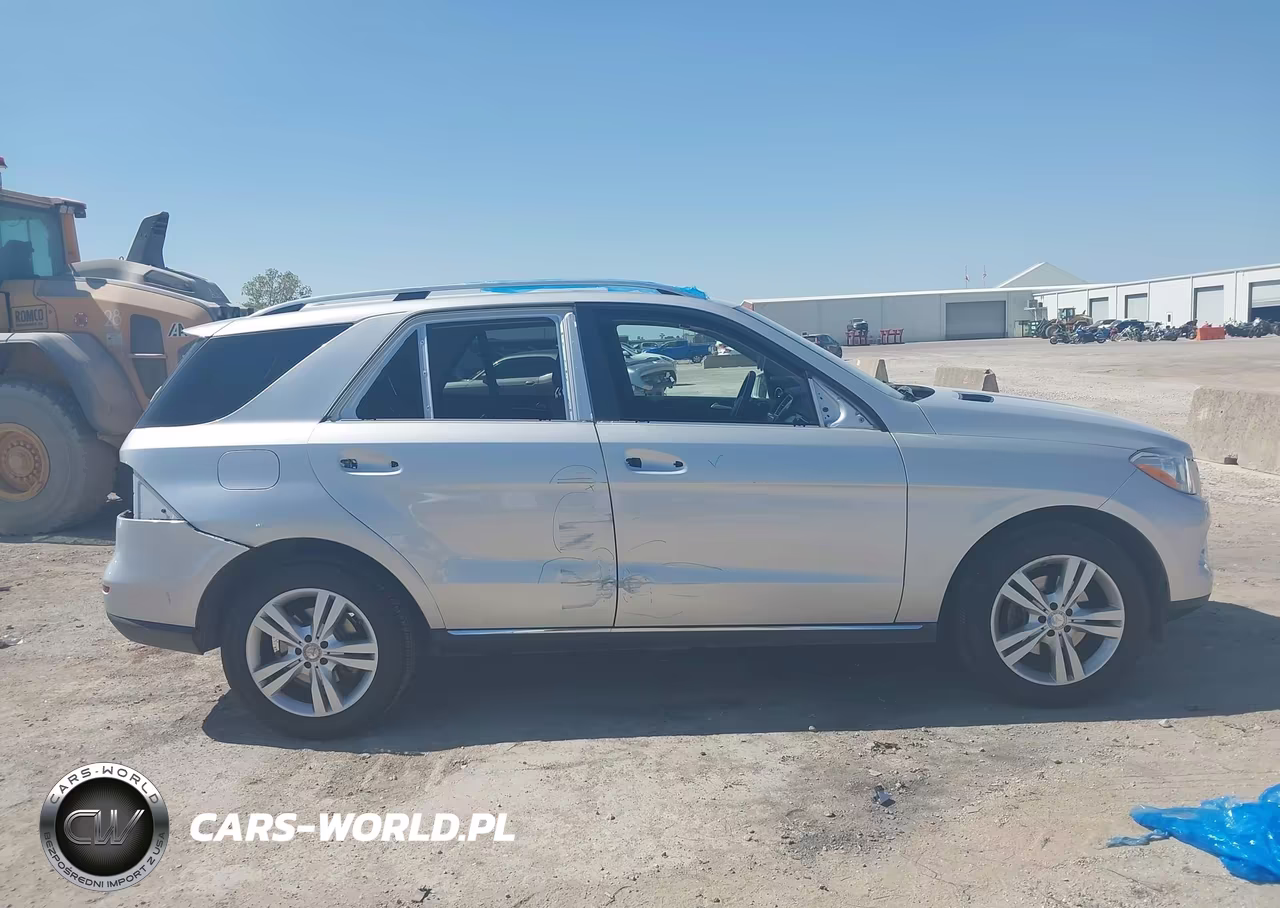 2015 Mercedes-Benz Ml 350 VIN:4JGDA5JBXFA590279 - 13