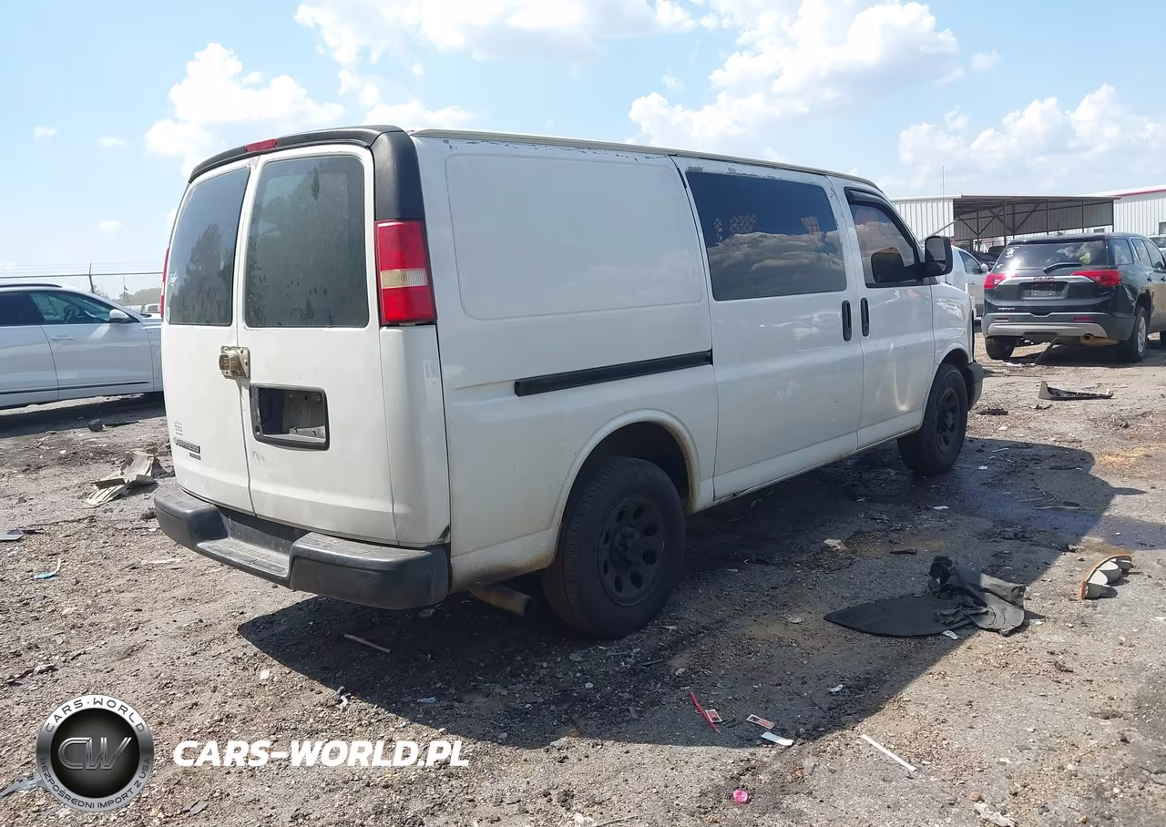 2012 Chevrolet Express 1500 Work Van VIN:1GCSGAFXXC1144653 - 4