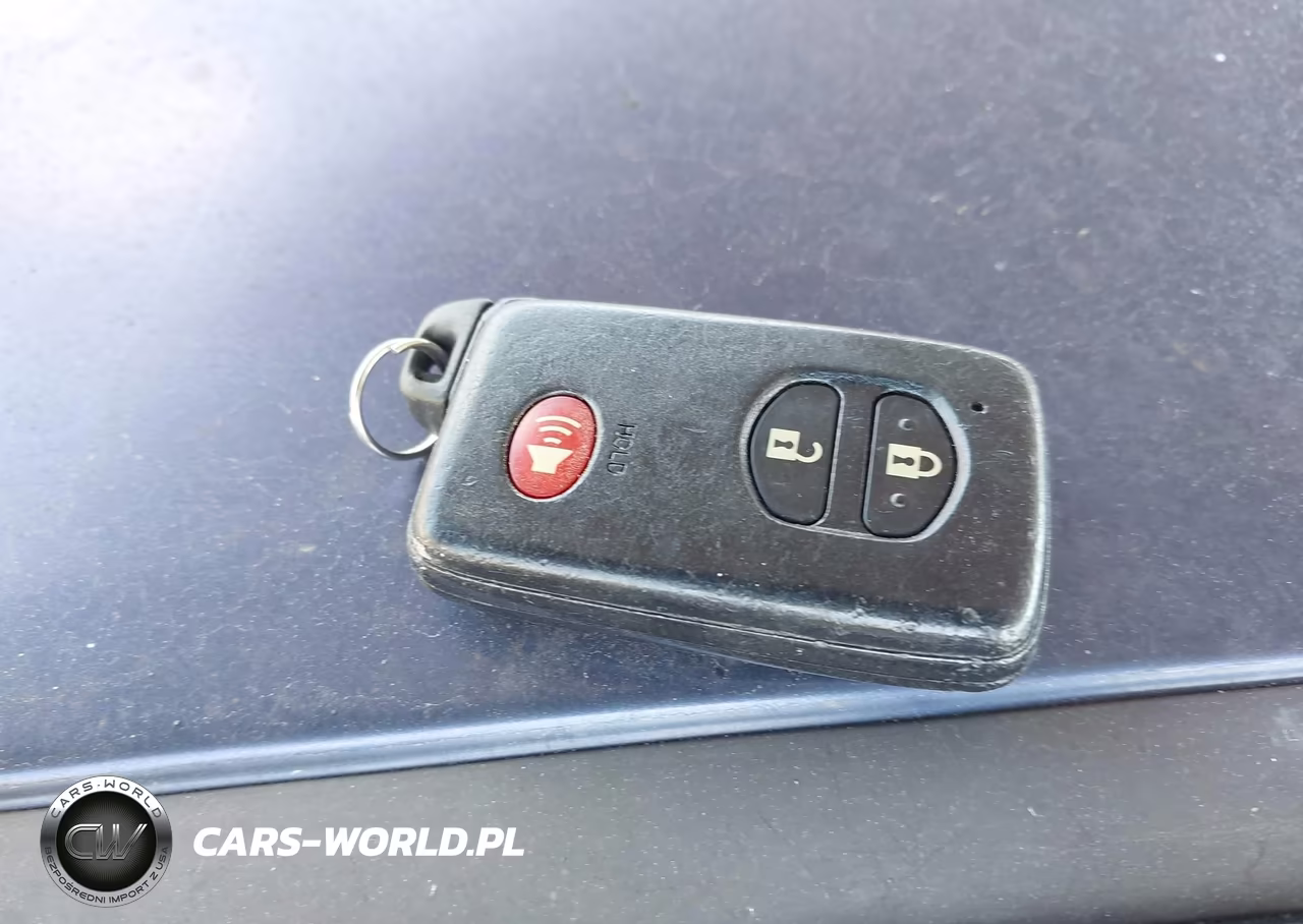 2014 Toyota Prius Four VIN:JTDKN3DU0E0381137 - 11